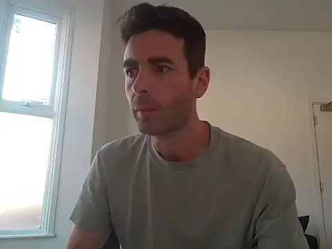 Snapshot of frenchbdmaninlondon chatting on 07-20-26, 11:56 frenchbdmaninlondon online show from 07-20-26, 11:56
