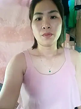 Snapshot of Bunby12 chatting on 05-07-26, 02:28 Bunby12 online show from 05-07-26, 02:28