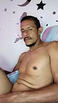 Snapshot of El_junior21 chatting on 05-02-26, 01:38 El junior21 online show from 05-02-26, 01:38
