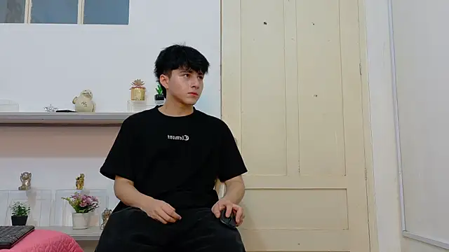 LunayDream online show from 06-12-26, 11:53