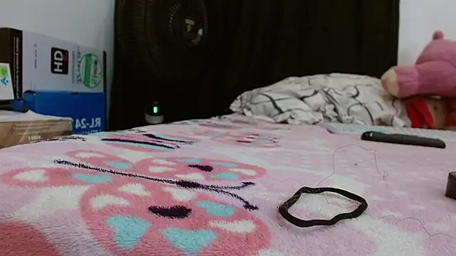 LIli Candy Dirty online show from 04-21-26, 06:44