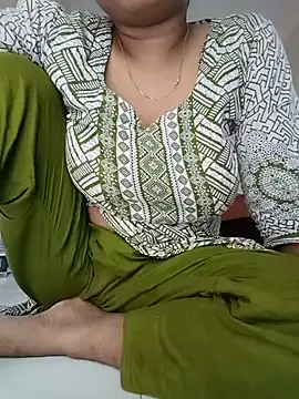 Snapshot of Misty-Meya chatting on 07-16-26, 05:35 Misty-Meya online show from 07-16-26, 05:35