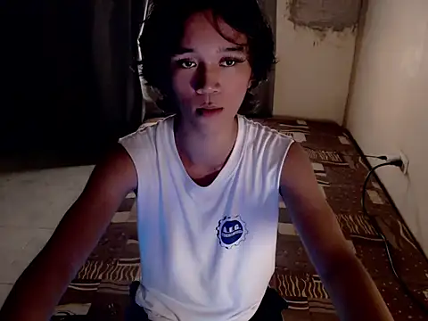 urnaughty paul online show from 05-20-26, 02:45