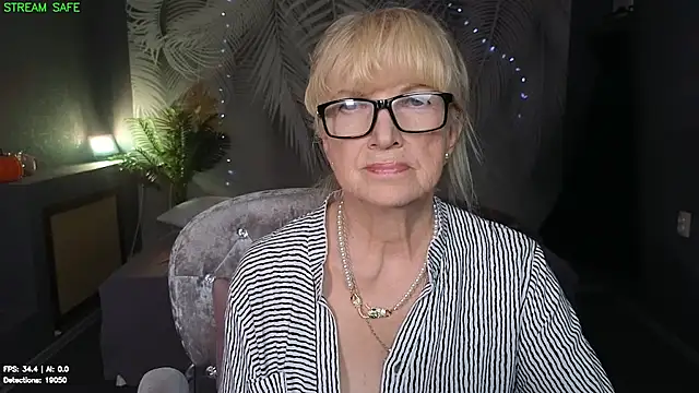 Dr Mireille online show from 06-24-26, 08:57