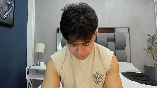 Charlie   Musk online show from 06-12-26, 11:31