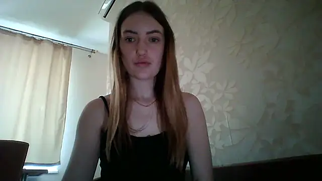 Snapshot of Lisanta chatting on 04-27-26, 06:22 Lisanta online show from 04-27-26, 06:22