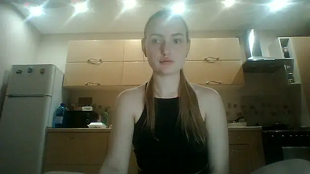 Snapshot of Lisanta chatting on 07-16-26, 06:36 Lisanta online show from 07-16-26, 06:36