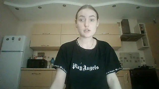 Snapshot of Lisanta chatting on 07-21-26, 07:27 Lisanta online show from 07-21-26, 07:27