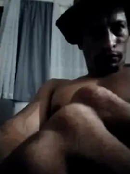 Snapshot of maxxso chatting on 06-04-26, 11:44 maxxso online show from 06-04-26, 11:44