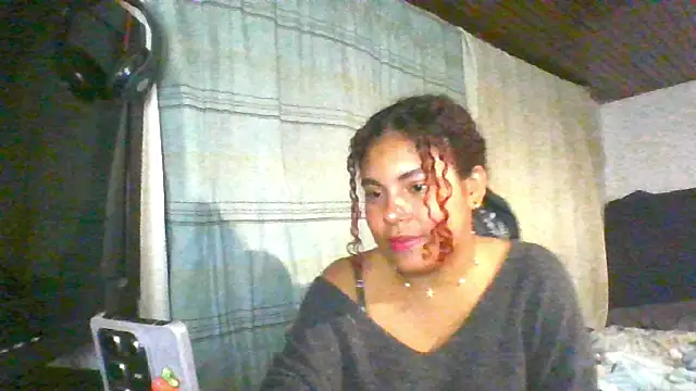 Snapshot of ashly_lonsoon chatting on 04-28-26, 02:27 ashly lonsoon online show from 04-28-26, 02:27