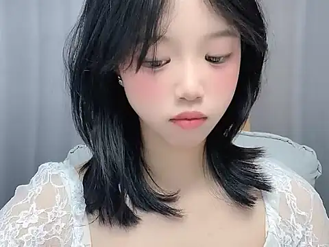 TwinXXyan online show from 04-20-26, 01:36