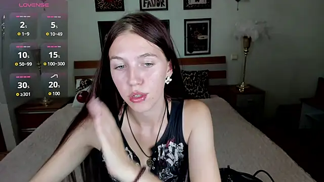 Snapshot of MaryRapunzel chatting on 07-13-26, 07:49 MaryRapunzel online show from 07-13-26, 07:49