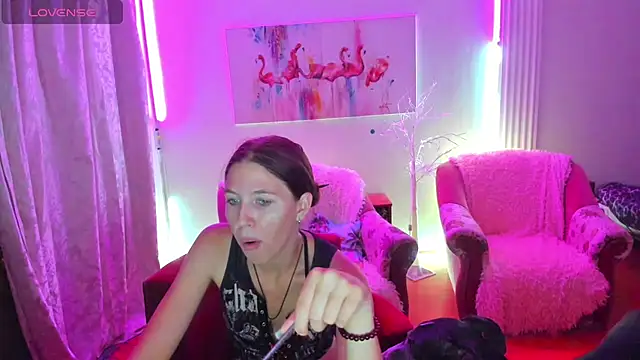Snapshot of MaryRapunzel chatting on 07-19-26, 07:17 MaryRapunzel online show from 07-19-26, 07:17