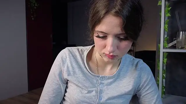 Snapshot of lovergirl4me chatting on 06-27-26, 05:40 lovergirl4me online show from 06-27-26, 05:40