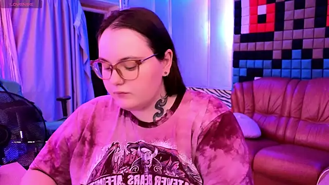 Snapshot of CatherineClaire chatting on 07-19-26, 05:16 CatherineClaire online show from 07-19-26, 05:16