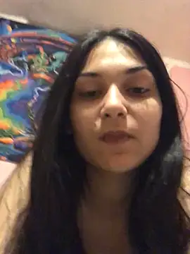 Snapshot of amira1348 chatting on 06-05-26, 07:19 amira1348 online show from 06-05-26, 07:19