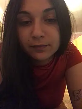 Snapshot of amira1348 chatting on 06-06-26, 08:35 amira1348 online show from 06-06-26, 08:35