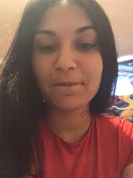 Snapshot of amira1348 chatting on 06-07-26, 09:35 amira1348 online show from 06-07-26, 09:35