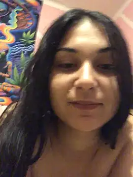 Snapshot of amira1348 chatting on 06-07-26, 09:40 amira1348 online show from 06-07-26, 09:40