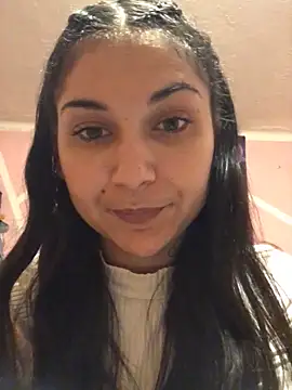 Snapshot of amira1348 chatting on 06-11-26, 06:17 amira1348 online show from 06-11-26, 06:17