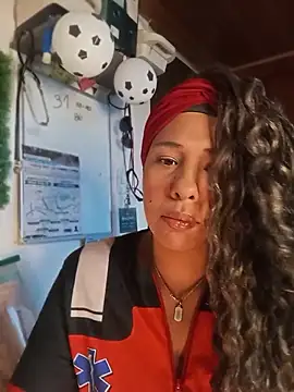 Snapshot of Ivon_C chatting on 07-15-26, 11:15 Ivon C online show from 07-15-26, 11:15