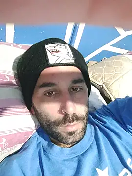 Snapshot of ferch0o12 chatting on 08-06-26, 10:00 ferch0o12 online show from 08-06-26, 10:00