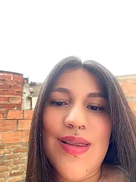 Snapshot of emily_gv1 chatting on 05-31-26, 07:04 emily gv1 online show from 05-31-26, 07:04