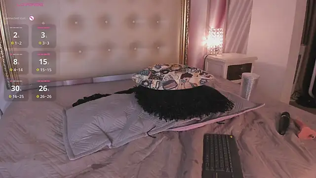 Snapshot of scarleettdoll chatting on 07-23-26, 01:58 scarleettdoll online show from 07-23-26, 01:58