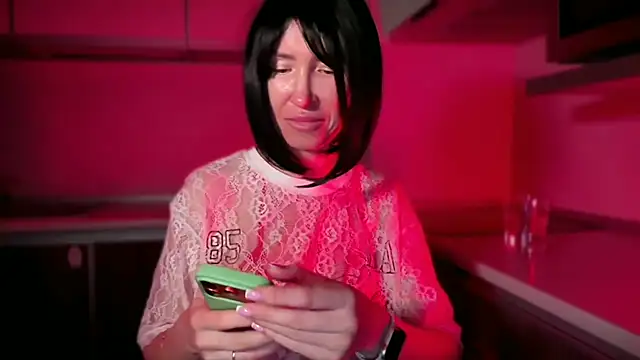 Snapshot of Goddess_Tati chatting on 05-13-26, 09:22 Goddess Tati online show from 05-13-26, 09:22