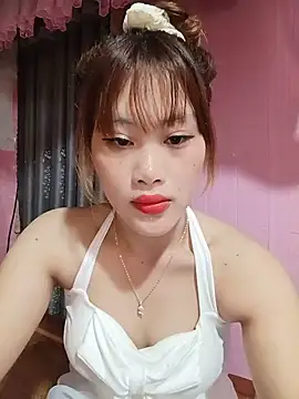 Snapshot of Ly-sexyy chatting on 06-21-26, 11:46 Ly-sexyy online show from 06-21-26, 11:46