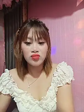 Snapshot of Ly-sexyy chatting on 07-06-26, 10:01 Ly-sexyy online show from 07-06-26, 10:01