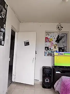 evafuckasd online show from 06-18-26, 06:34