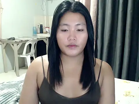 Snapshot of YourBaby_Eva chatting on 06-21-26, 04:26 YourBaby Eva online show from 06-21-26, 04:26