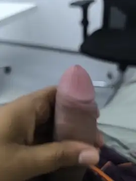 Hotmen84050 online show from 05-28-26, 03:48
