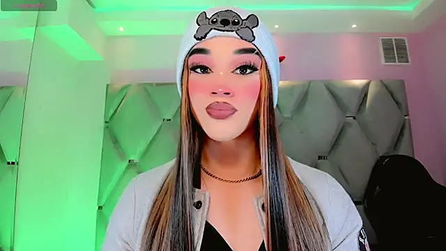 Camila Vasquezz1 online show from 05-25-26, 12:11