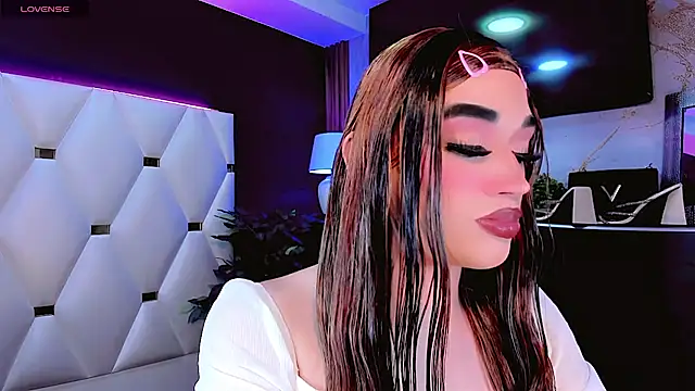 Camila Vasquezz1 online show from 06-16-26, 11:02