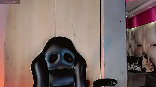 Camila Vasquezz1 online show from 07-13-26, 11:35