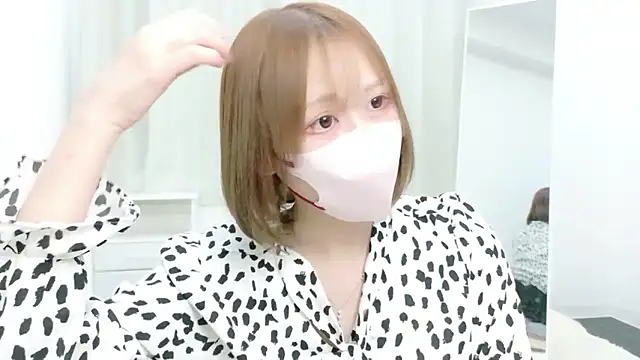 remuchan   online show from 04-30-26, 11:05