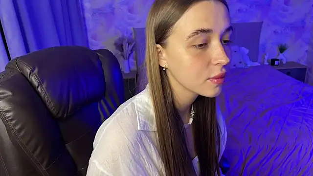 Tiana Belle online show from 05-24-26, 01:10