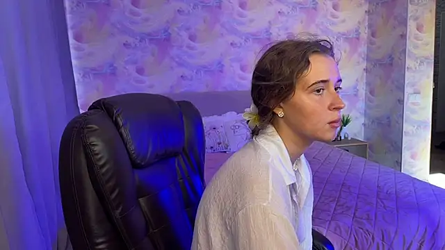 Tiana Belle online show from 07-03-26, 01:12