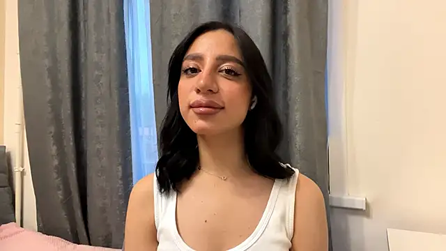 Snapshot of AngellaBarbini chatting on 05-24-26, 01:16 AngellaBarbini online show from 05-24-26, 01:16