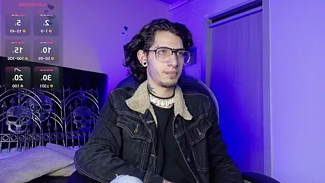 Vergil Noir  online show from 06-09-26, 06:14