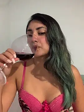 Camilaafg online show from 04-24-26, 09:17