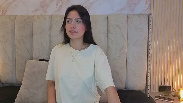 Alahia Bloom online show from 06-18-26, 11:58