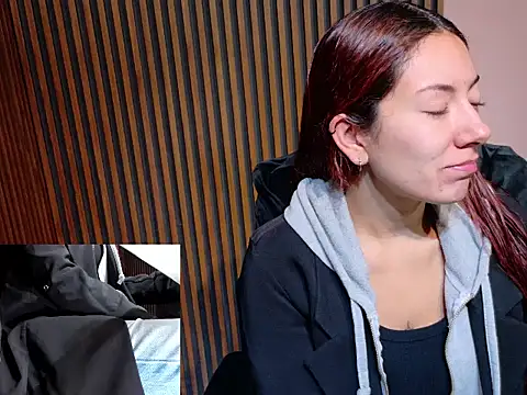 MissOffice  online show from 06-18-26, 11:36