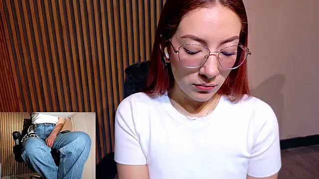 MissOffice  online show from 07-23-26, 11:41