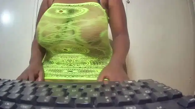 BusttyBoobs19 online show from 05-03-26, 01:00