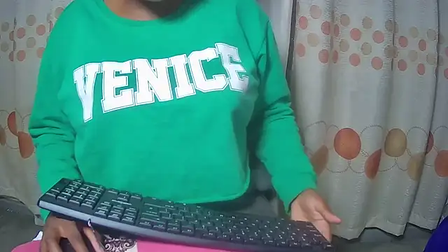 BusttyBoobs19 online show from 05-22-26, 08:14