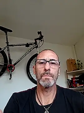 tarko  online show from 04-21-26, 08:12