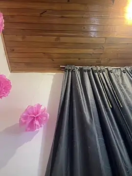 Snapshot of ivoory_ chatting on 05-18-26, 04:18 ivoory online show from 05-18-26, 04:18